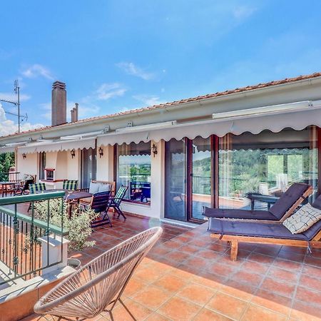 Villa Acropolis Serres Next To Center מראה חיצוני תמונה