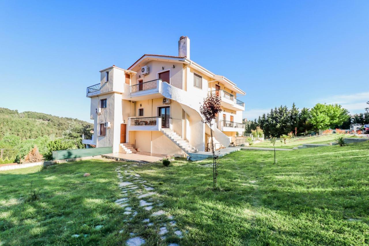 Villa Acropolis Serres Next To Center מראה חיצוני תמונה