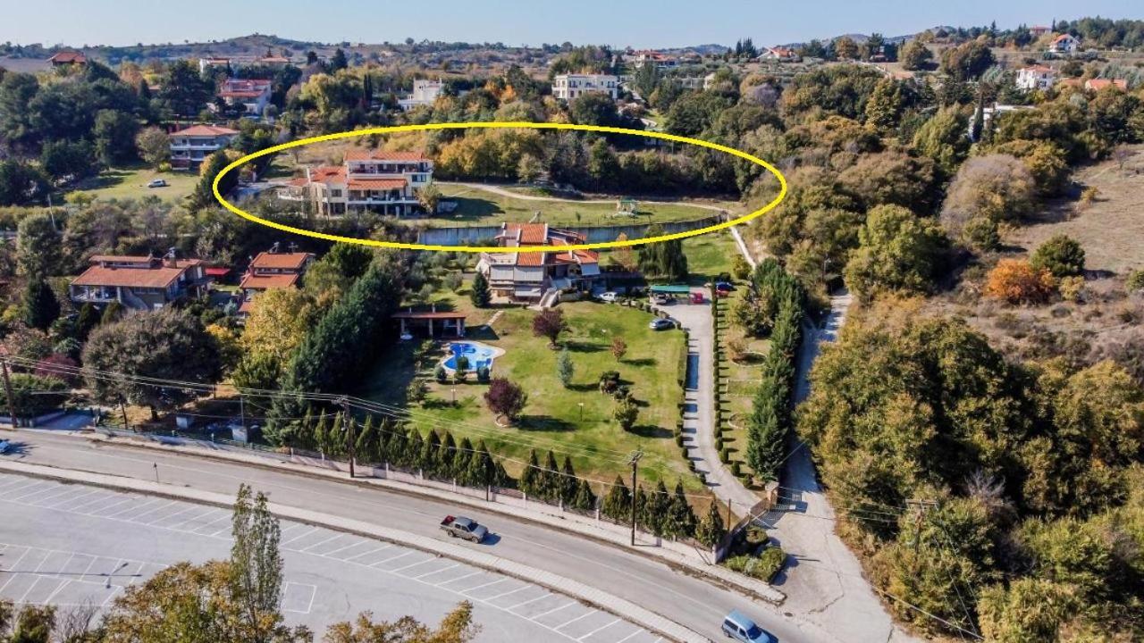 Villa Acropolis Serres Next To Center מראה חיצוני תמונה