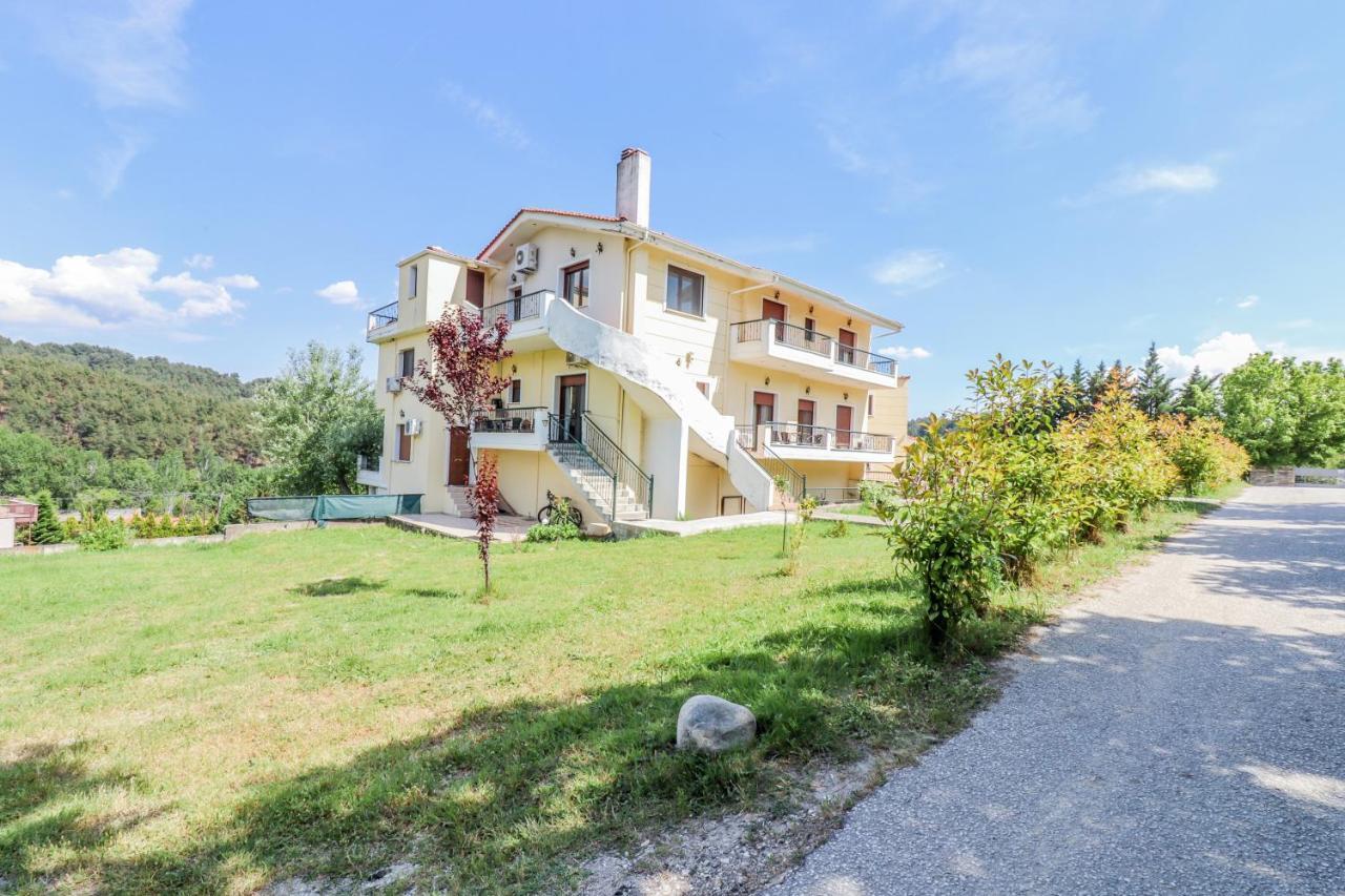 Villa Acropolis Serres Next To Center מראה חיצוני תמונה